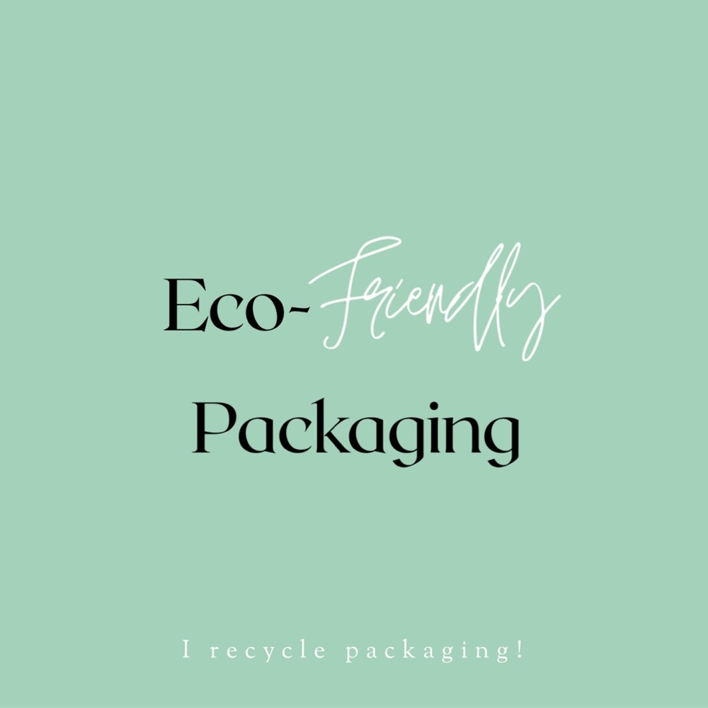 Items will be sent out in re-used packaging 🌎🌿